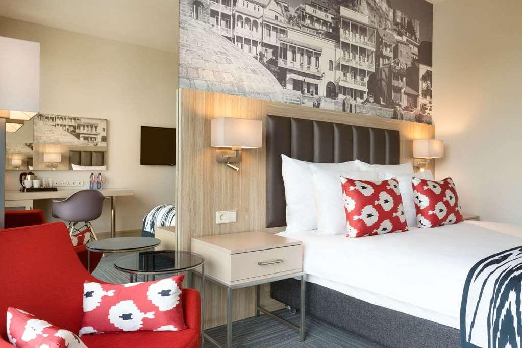 Ramada Encore Tbilisi Ruang foto